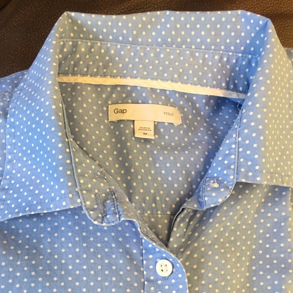 Gap M button down shirts - Picture 7 of 12